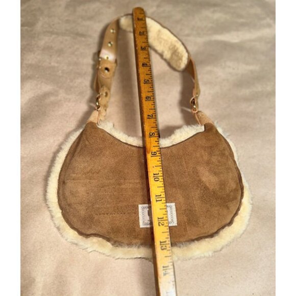 UGG Small Handbag, Sheepskin Lined, Leather Strap - Picture 9 of 11